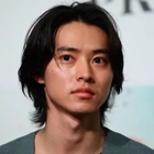 استان و یامازاکی Kento Yamazaki